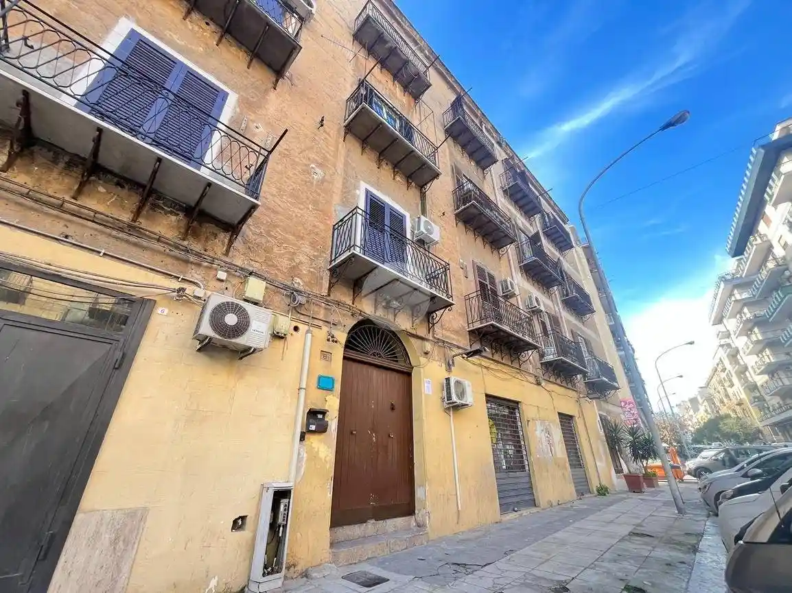 Appartamento in vendita a Palermo