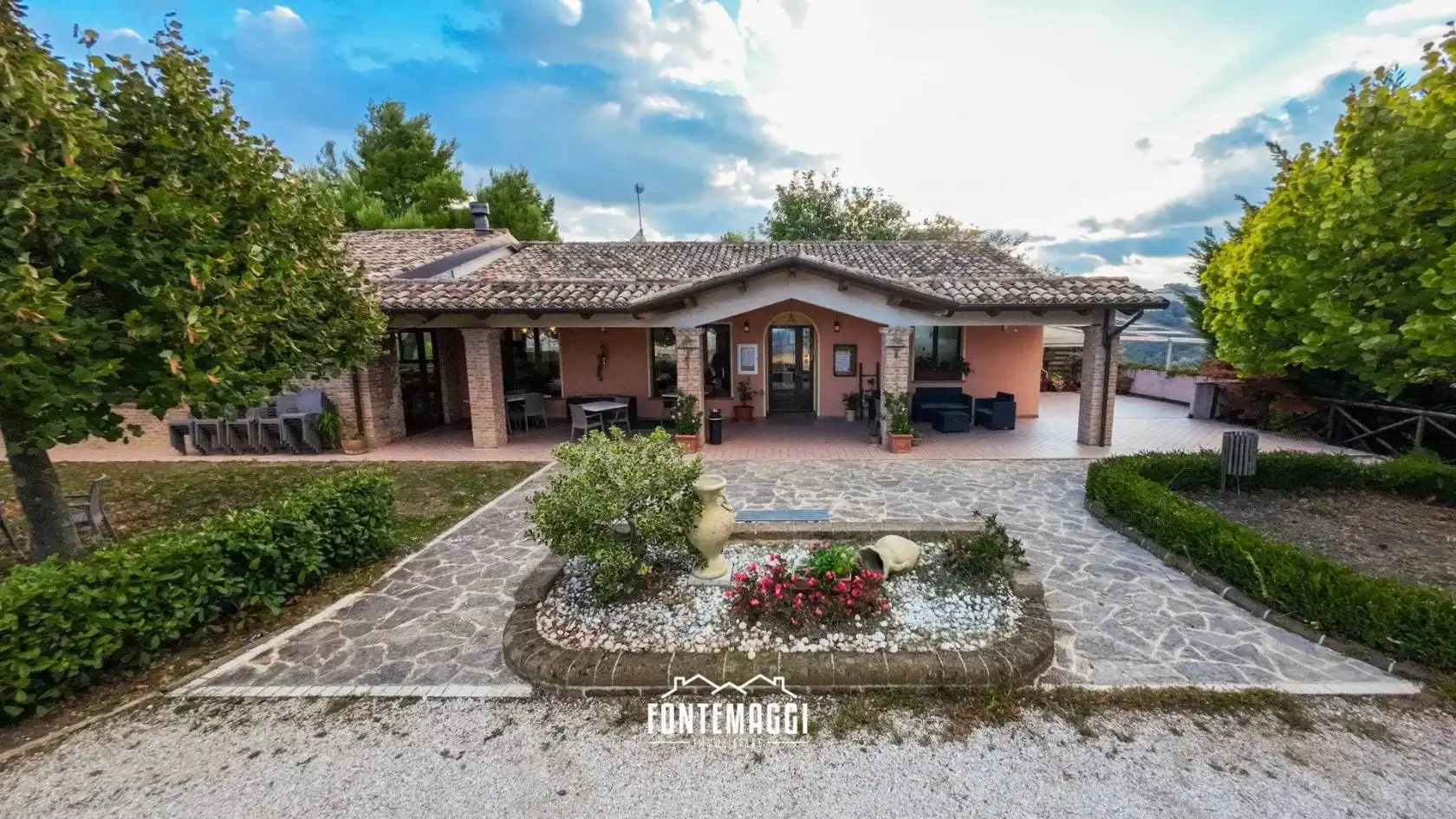 Villa in vendita a Colli al Metauro