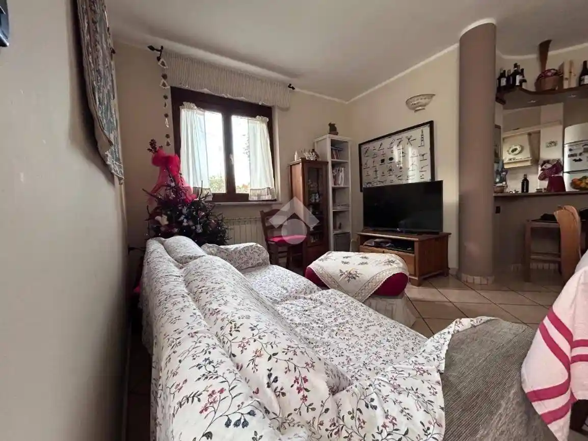 Appartamento in vendita a Sarzana