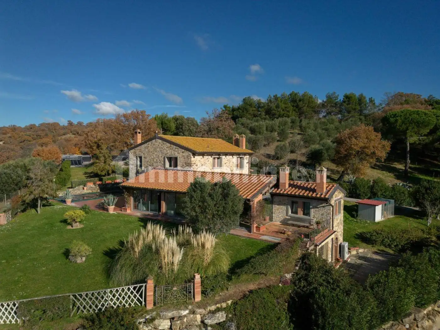 Rustico - Casale in vendita a Scansano