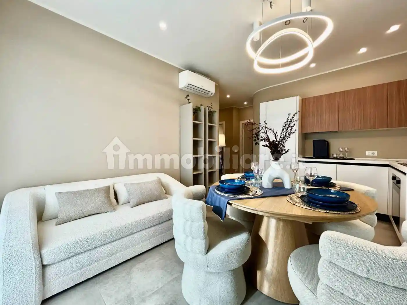 Appartamento in vendita a Borgio Verezzi