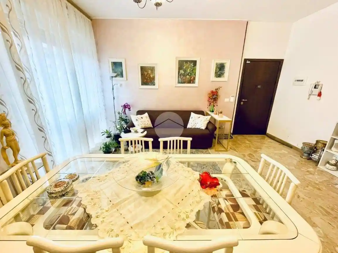 Appartamento in vendita a Monza