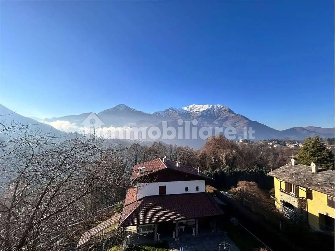 Appartamento in vendita a Cremeno