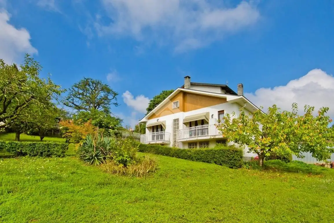 Villa in vendita a Pecetto Torinese