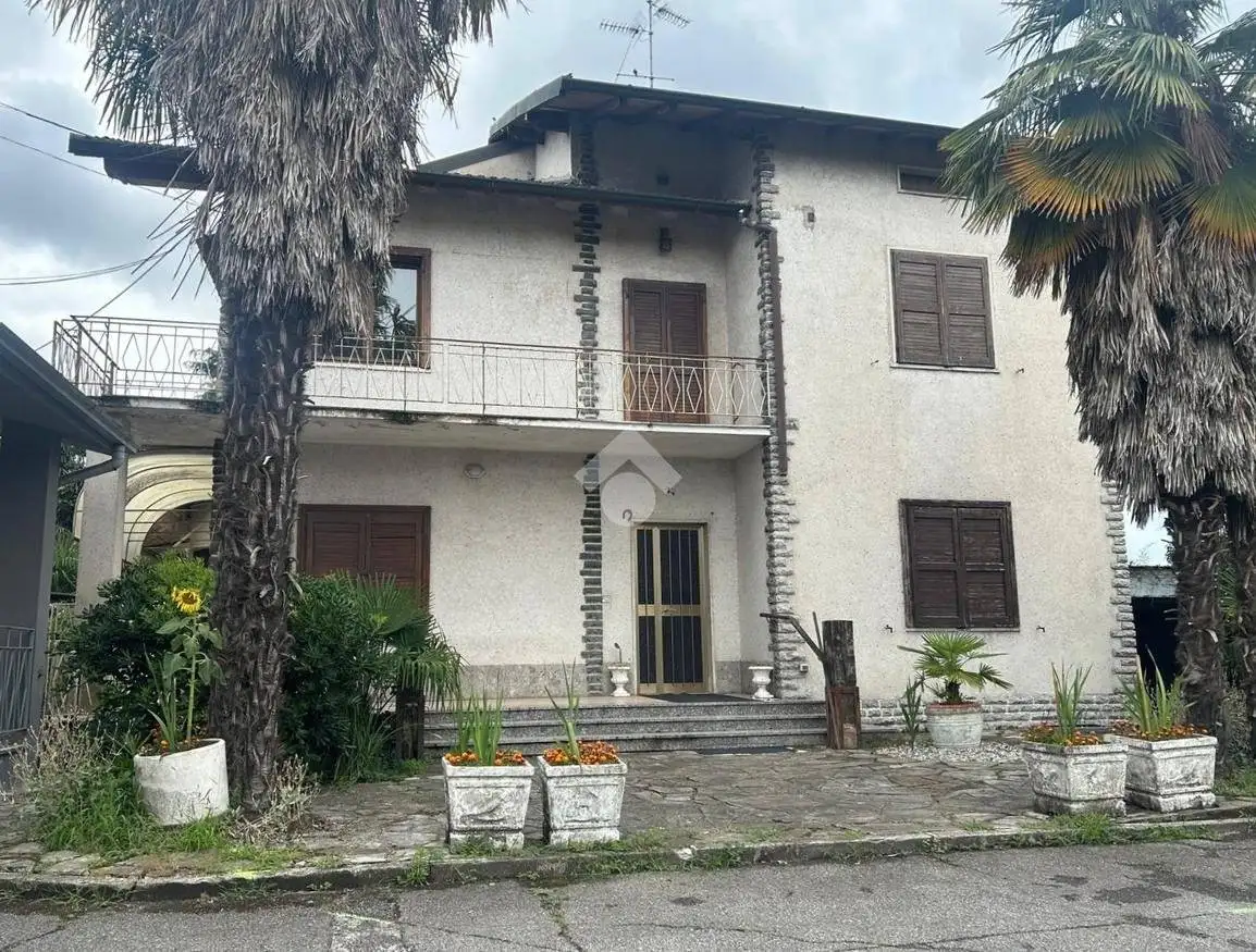 Villa in vendita a Pontirolo Nuovo