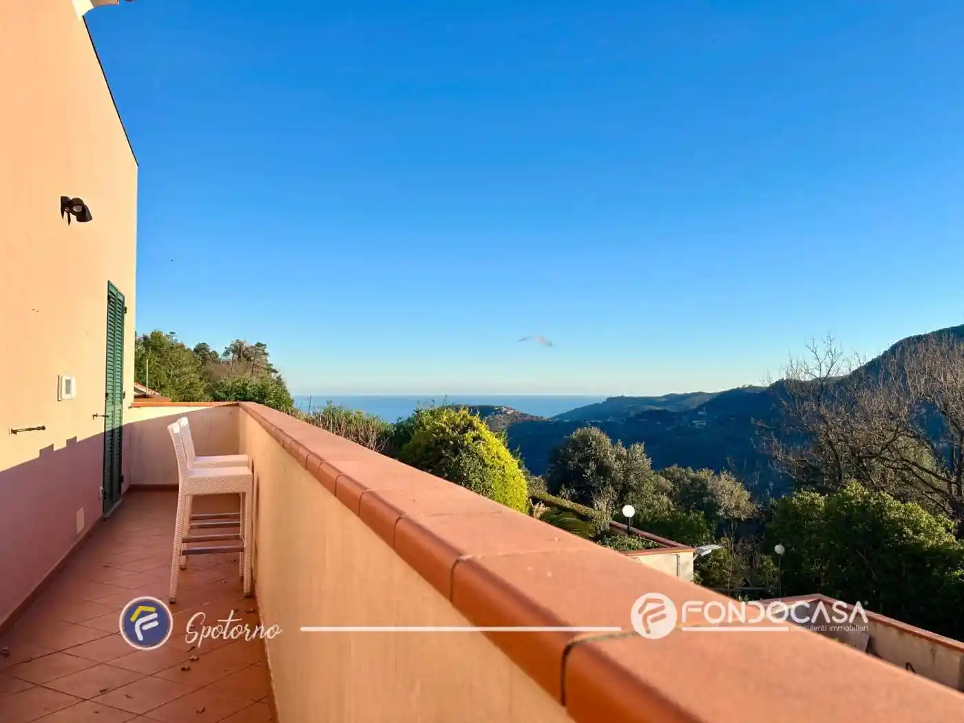 Villa in vendita a Vezzi Portio