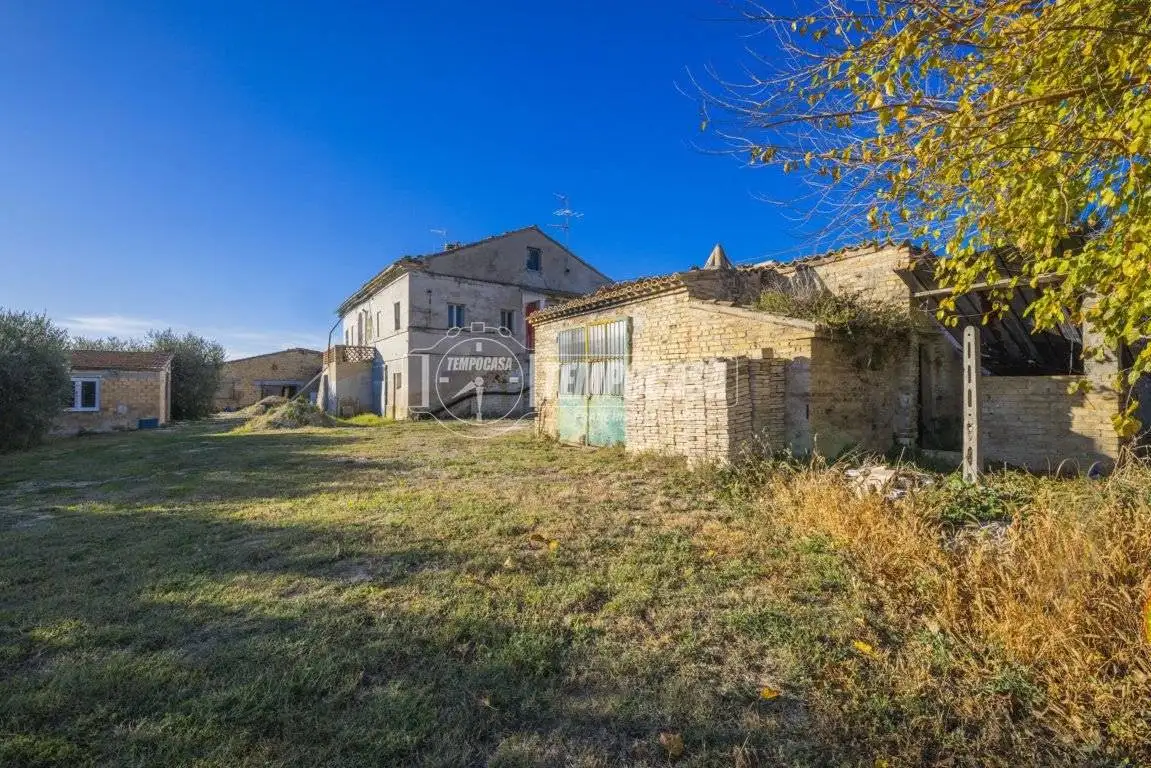 Casa indipendente in vendita a Montecosaro