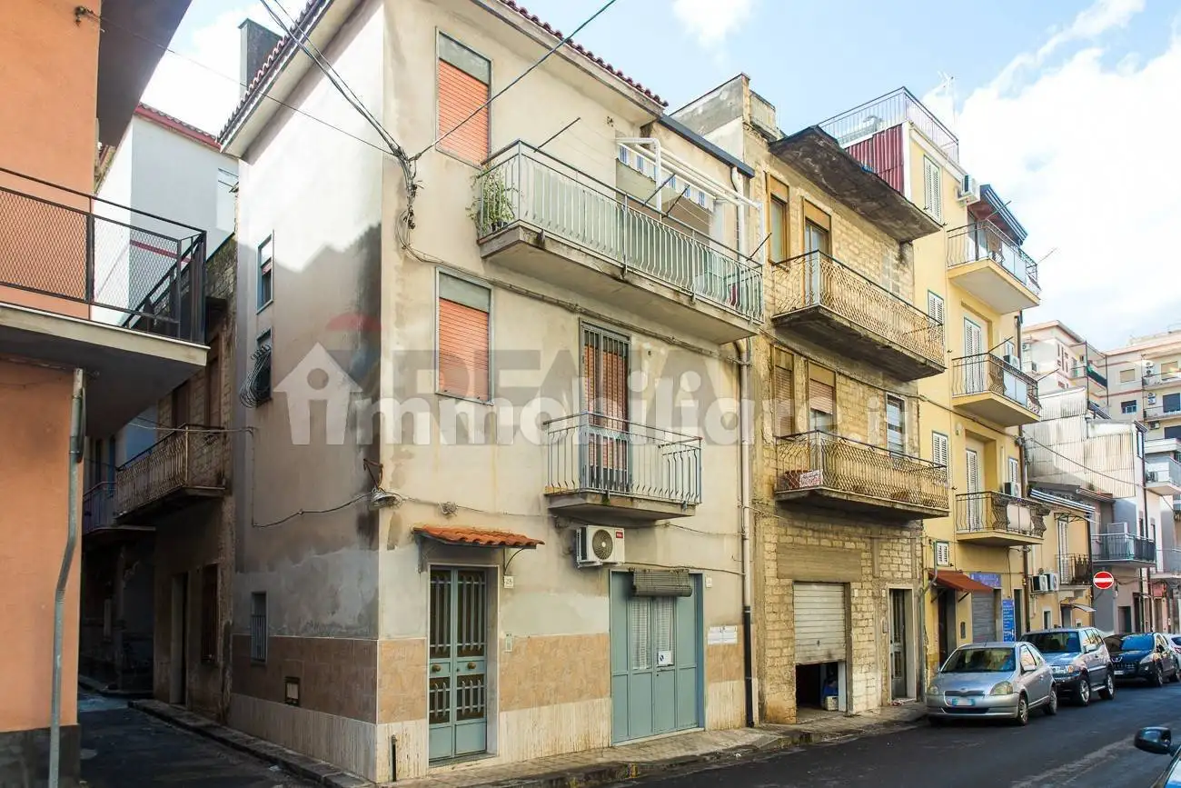 Casa indipendente in vendita a Lentini