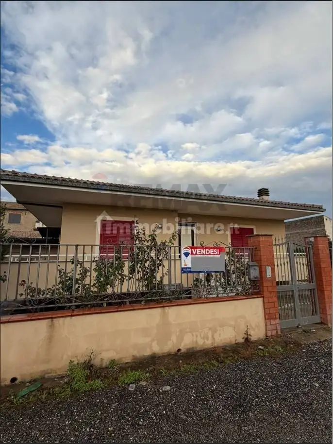 Villa in vendita a Carinola