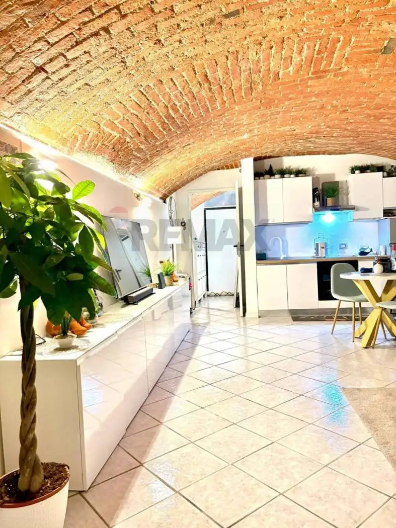 Appartamento in vendita a Milan