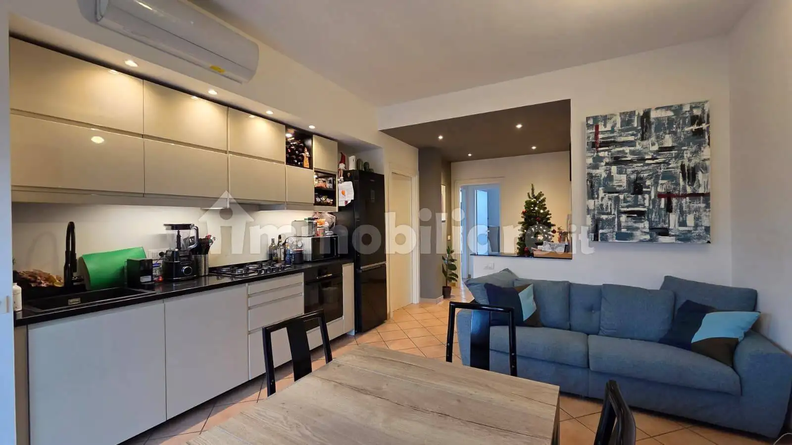 Appartamento in vendita a Milan