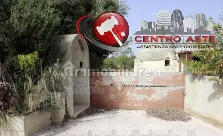 Villa in asta a Monopoli