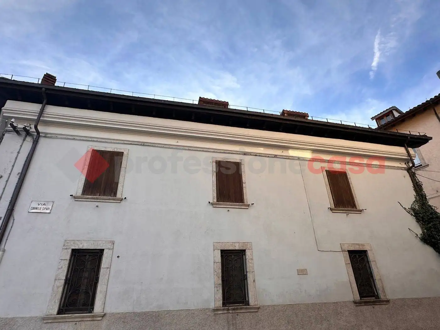 Palazzo - Edificio in vendita a Pescasseroli