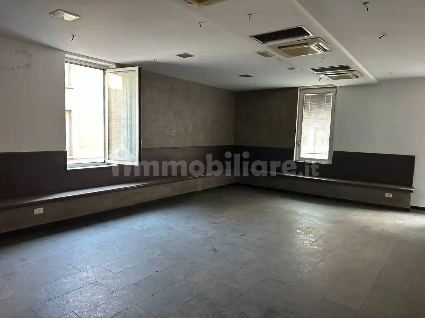 Palazzo - Edificio - foto 2