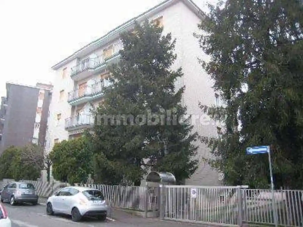 Appartamento in vendita a Monza