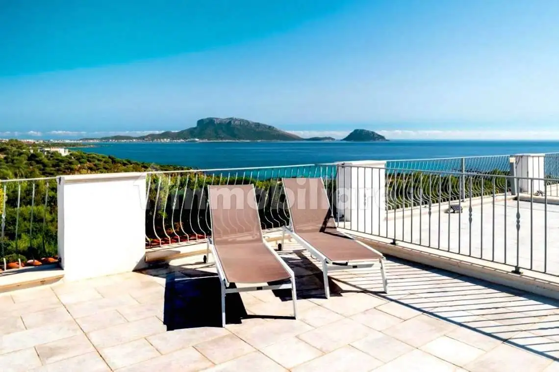 Appartamento in vendita a Golfo Aranci