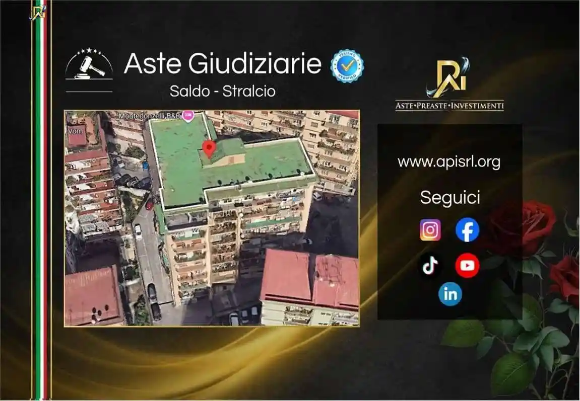 Appartamento in vendita a Napoli