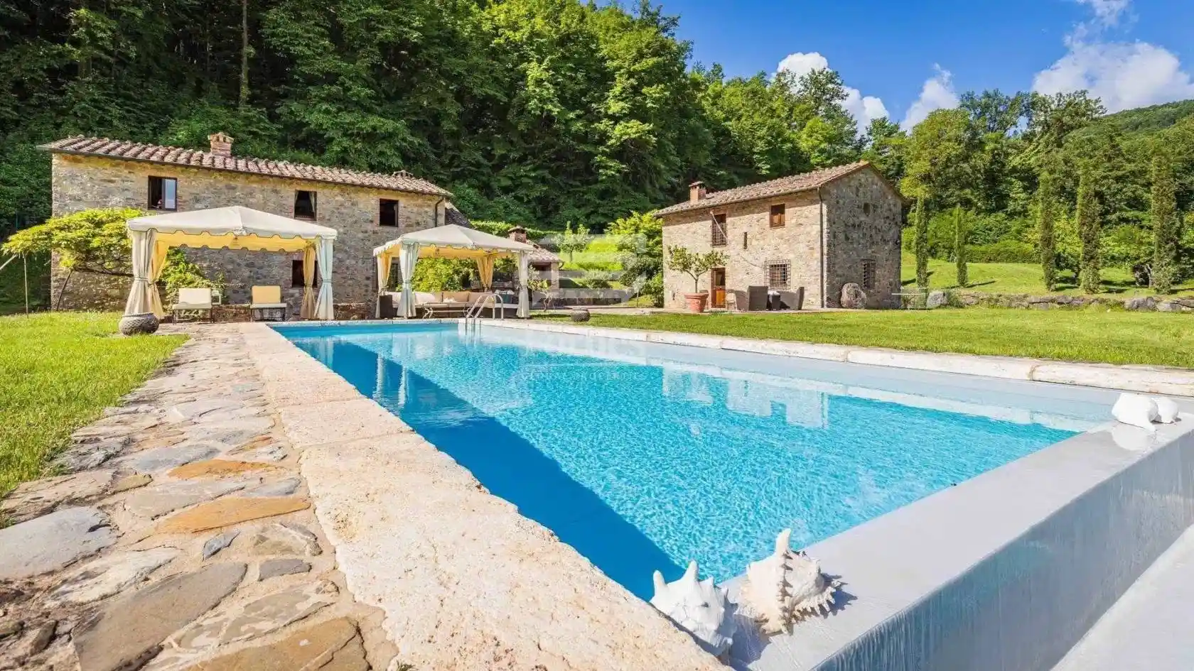 Rustico - Casale in vendita a Siena