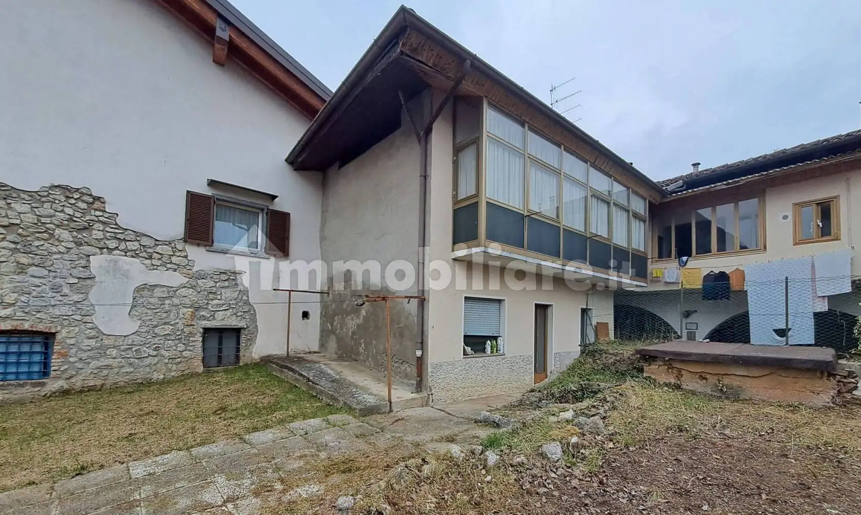 Casa indipendente in vendita a Parre