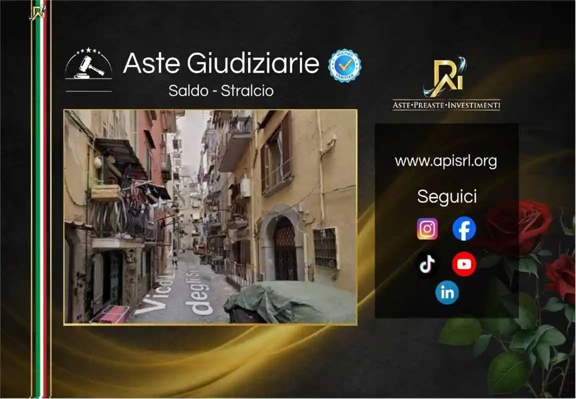 Appartamento in vendita a Napoli