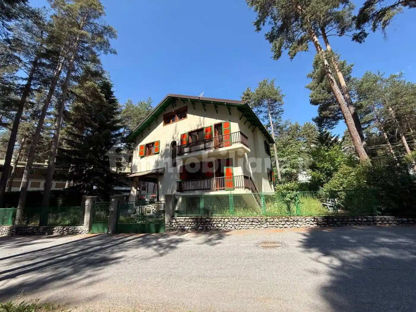 Villa in vendita a Bardonecchia