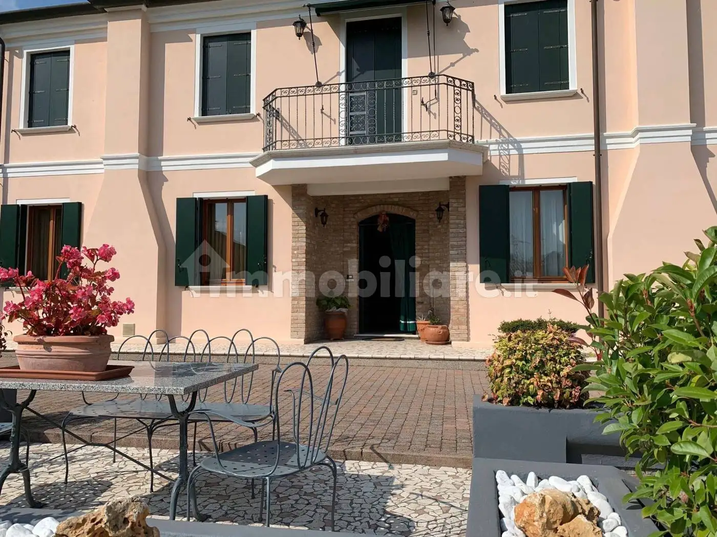 Villa in vendita a Porto Viro