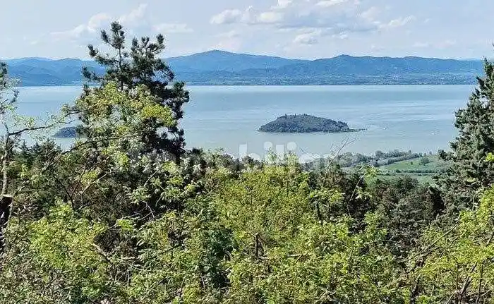 Villa in vendita a Tuoro sul Trasimeno