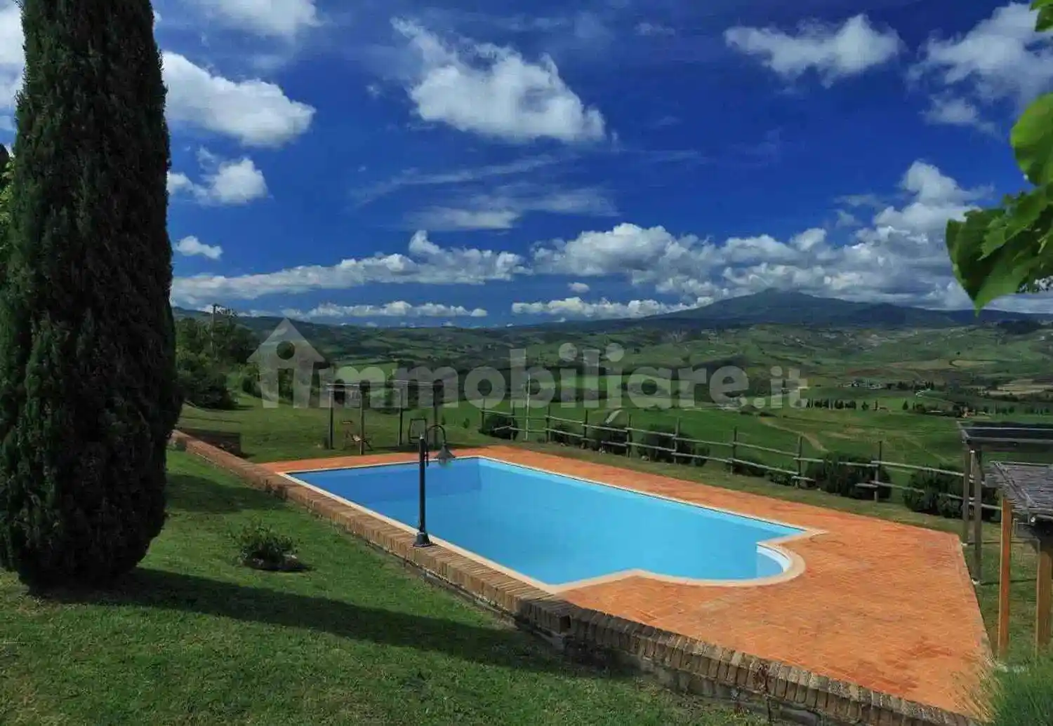 Villa unifamiliare 458 m², Sarteano - foto 4