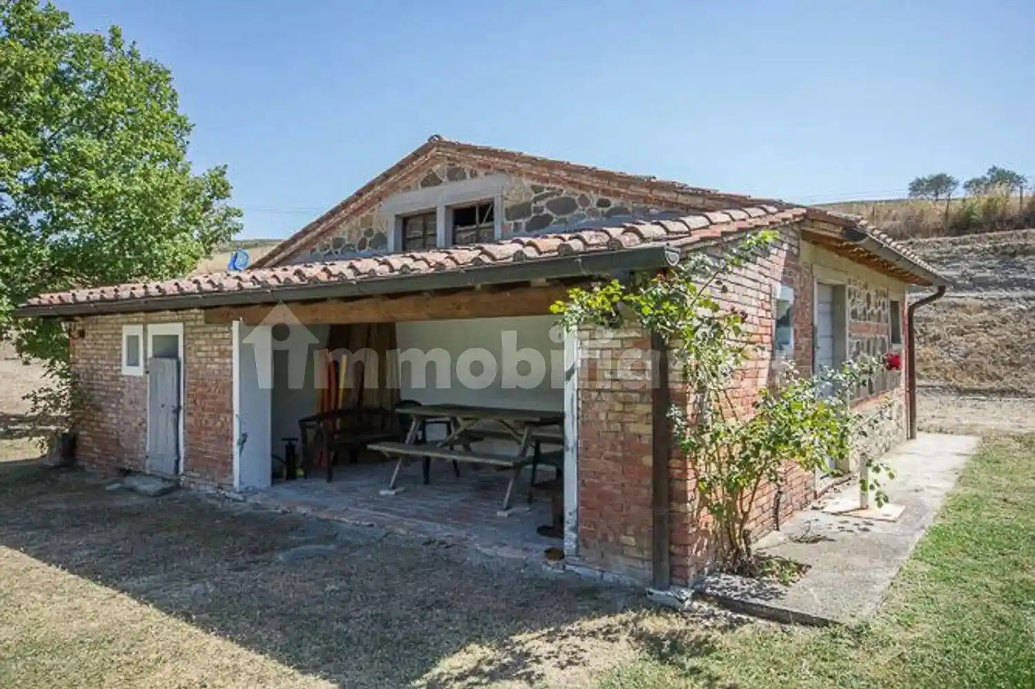 Villa unifamiliare 350 m², Sarteano - foto 4