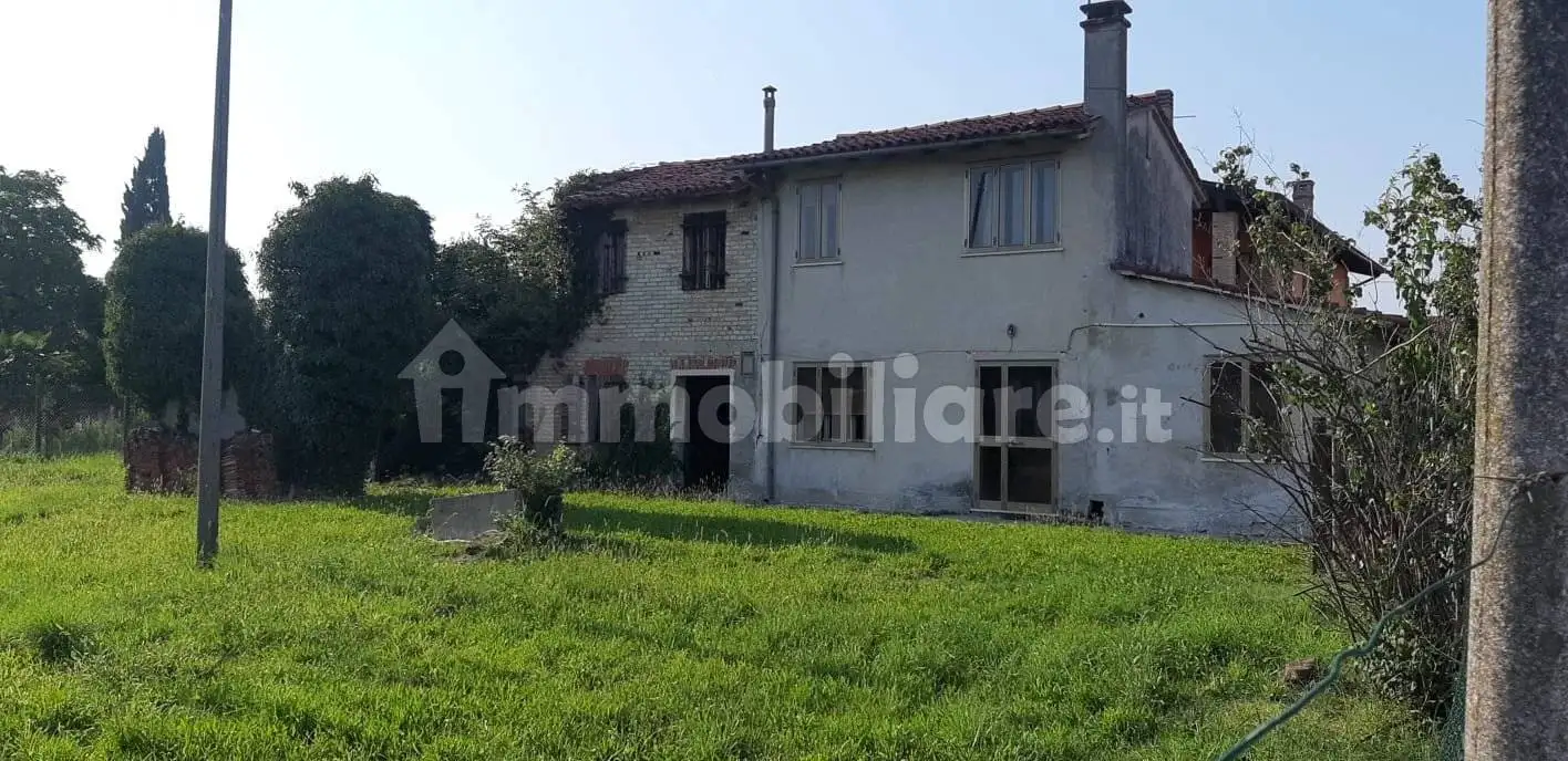 Rustico - Casale in vendita a Teglio Veneto