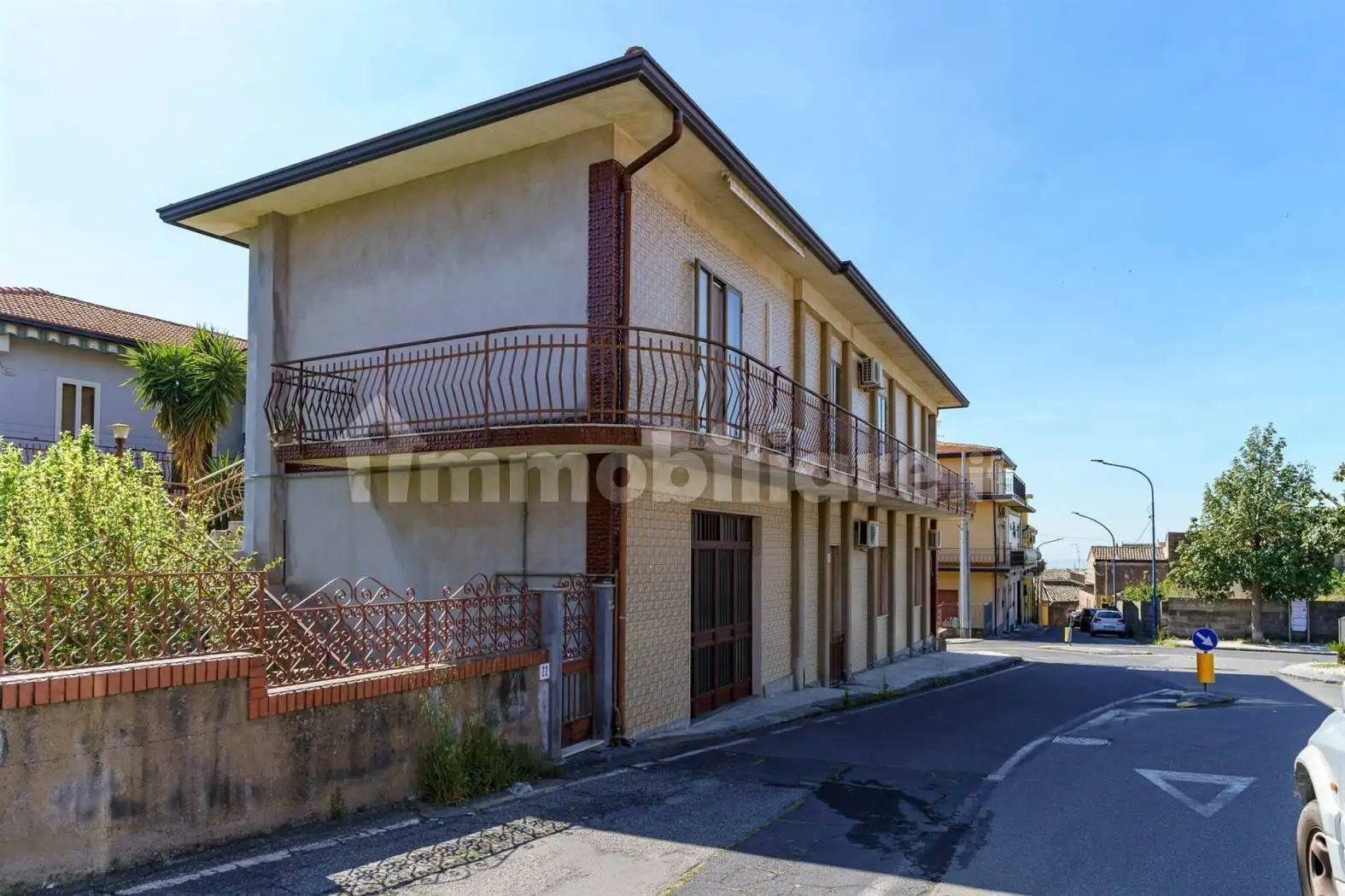 Appartamento in vendita a Pedara