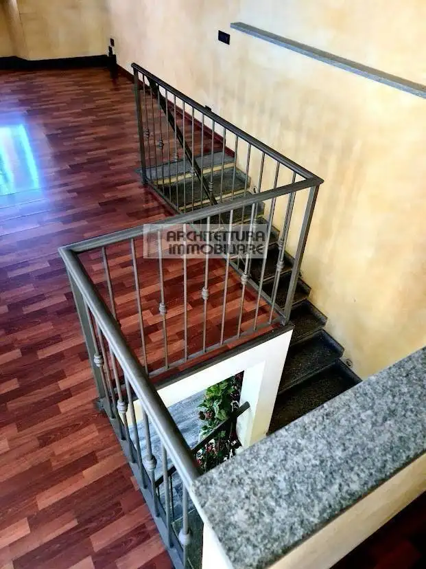 Appartamento in vendita a Vado Ligure