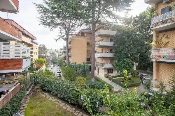 Appartamento via Madesimo 29, Camilluccia - Farnesina, Roma - foto 3