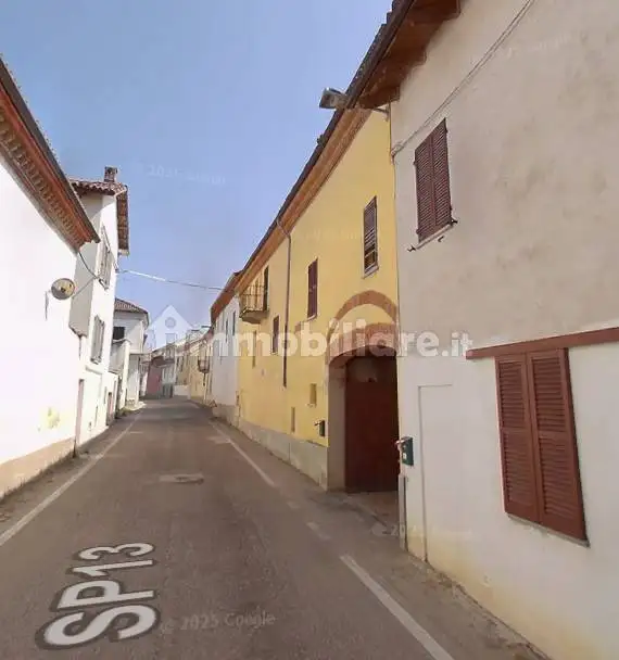 Palazzo - Stabile in asta a Revigliasco d'Asti