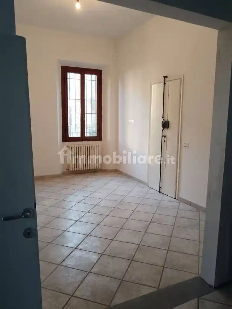 Casa indipendente in vendita a Prato