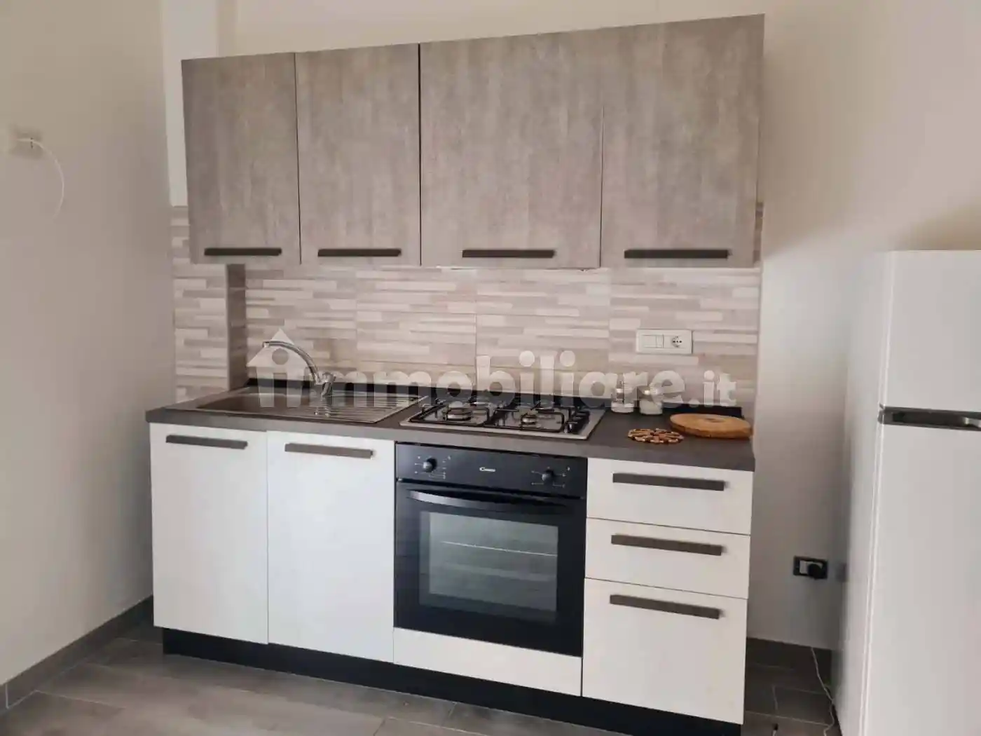 Trilocale via Brisi, Cirò Marina - foto 3