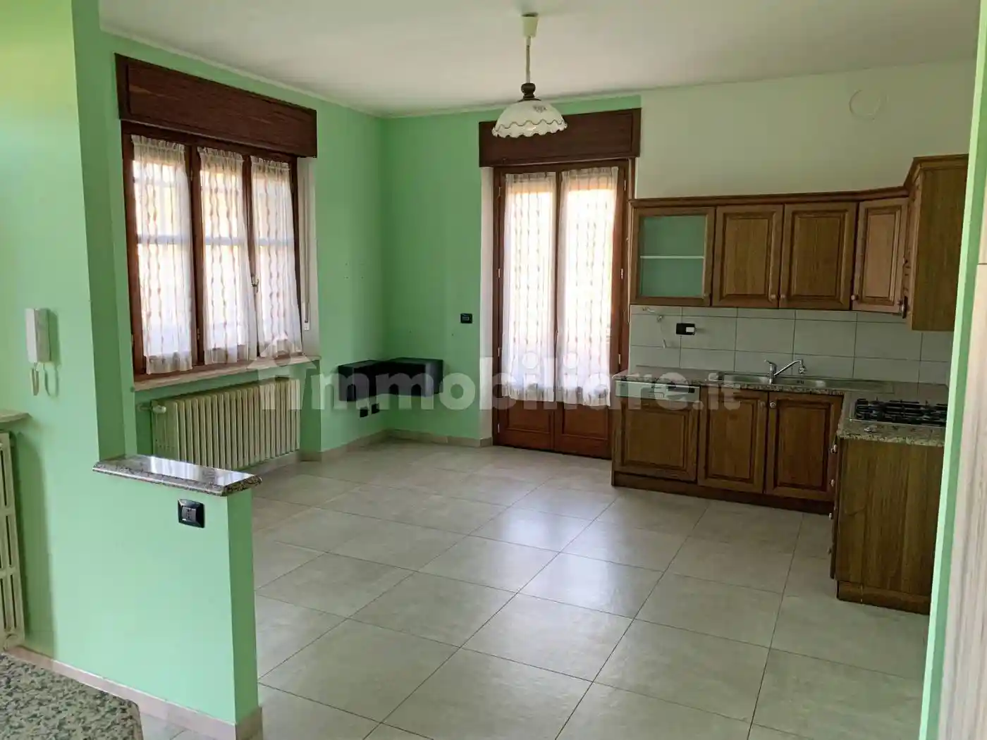 Appartamento in affitto a Guarene