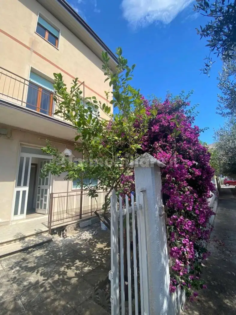 Villa in vendita a Roseto Capo Spulico