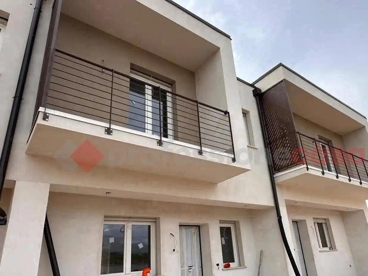 Villa bifamiliare via Buonarroti, 1, Centro, Avezzano - foto 2