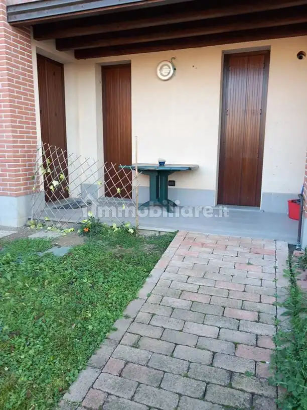 Appartamento in vendita a Torre d'Isola