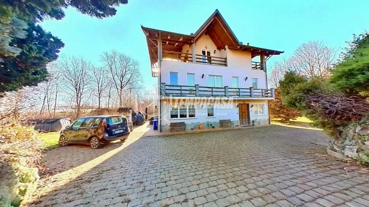 Villa in vendita a Fiano