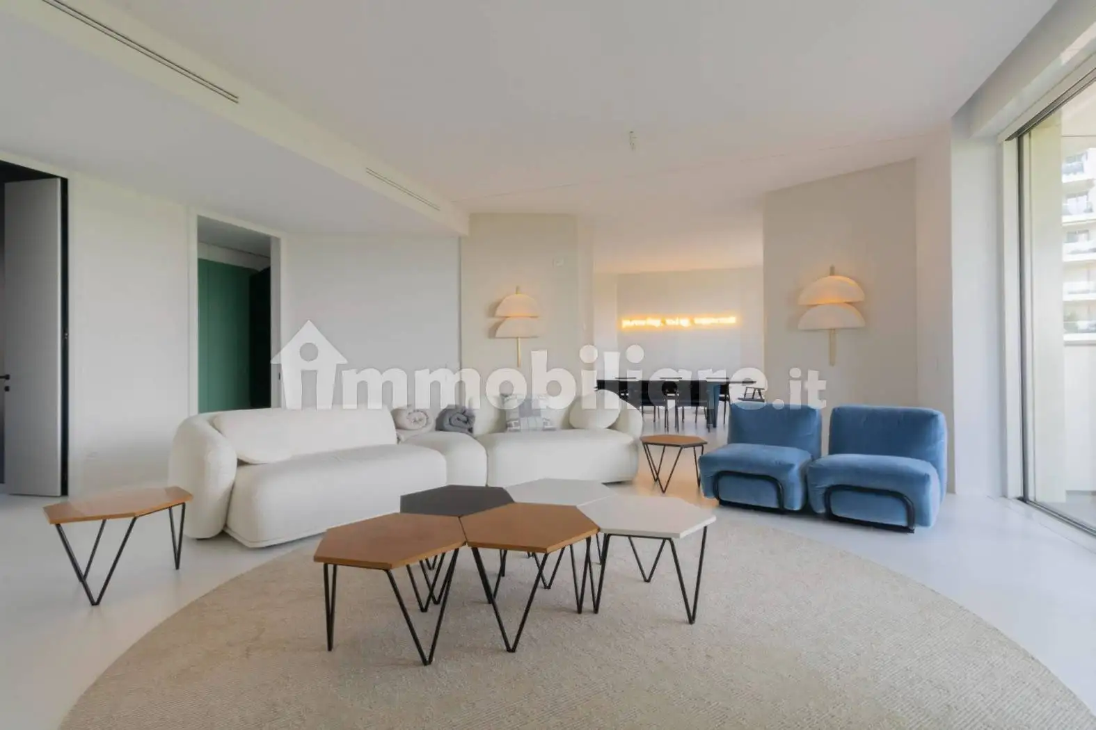 Appartamento in vendita a Milan