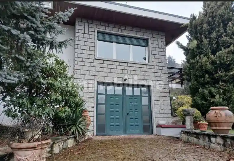 Villa in vendita a Cuorgnè