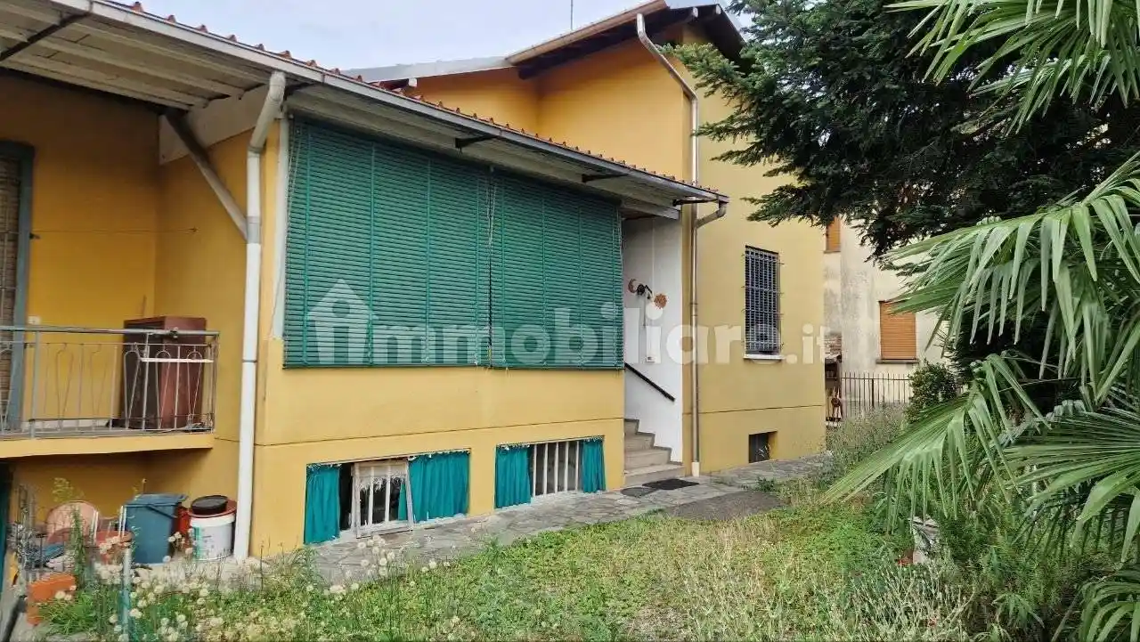 Villa in vendita a Somma Lombardo
