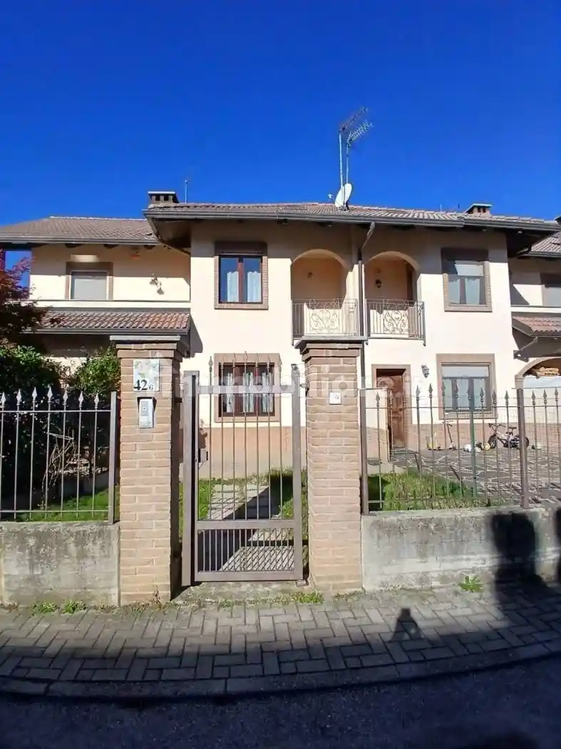 Villetta a schiera - foto 2