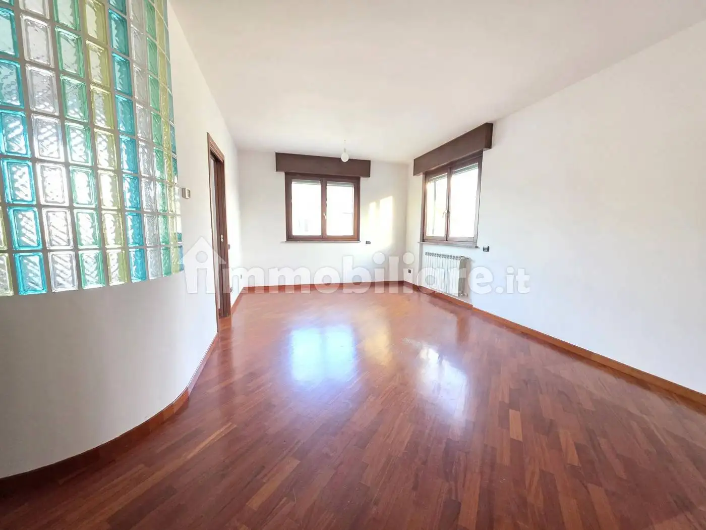 Appartamento in vendita a Villa Cortese