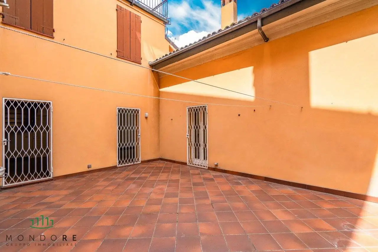 Appartamento in vendita a Bologna