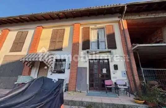 Appartamento in asta a Venegono Superiore