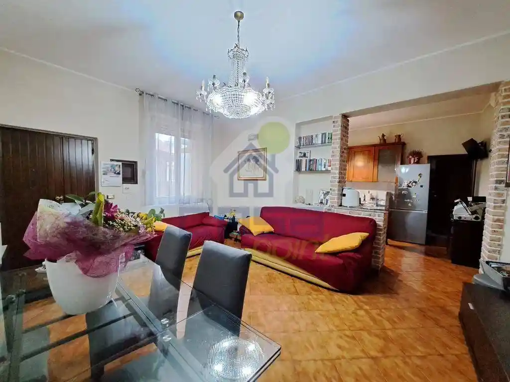 Appartamento in vendita a Cremona