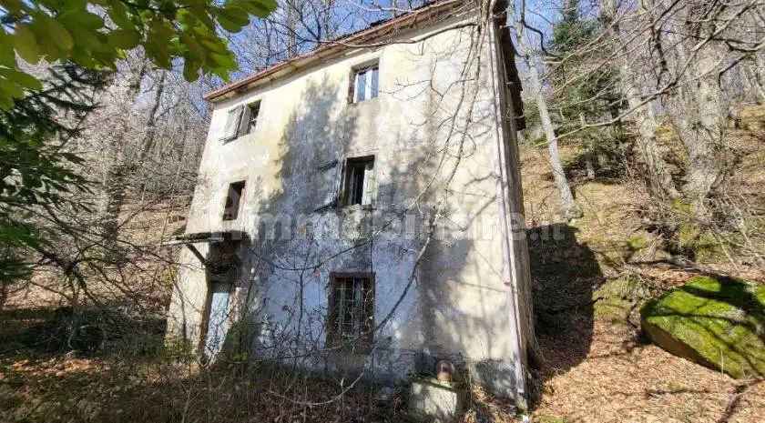 Casa indipendente in vendita a Camugnano